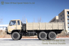 Dongfeng EQ2102 6 × 6 Flathead Cab หนึ่งและครึ่งแถว Cab Cargo Truck_Convertible Cargo Truck