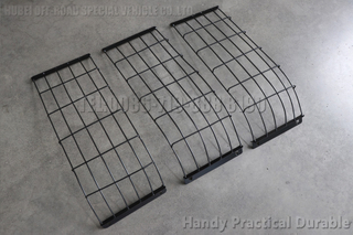 DongfengEQ2082ขับเคลื่อนหกล้ออุปกรณ์เสริมสำหรับรถออฟโรด: ตาข่ายไฟหน้า