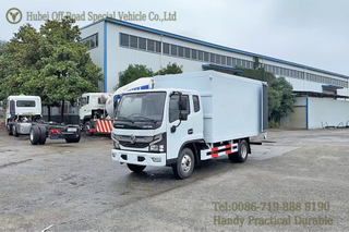 Dongfeng Four Drive Flat-head Van Truck_Exit Dedicated Truck_4 Drive WhiteTruck