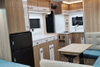 DWJ470 Motorhome _6m ลาก RV_ รถพ่วงแบบกำหนดเองส่วนบุคคล RV