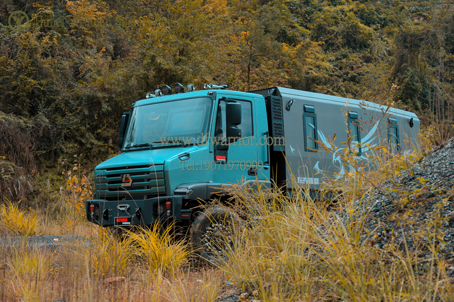 การทดสอบสมรรถนะรถตู้สิบที่นั่งขับเคลื่อนสี่ล้อ