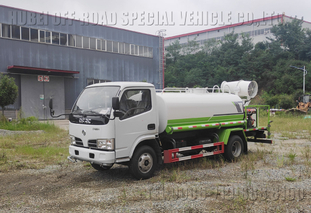 รถพ่นยาสีเขียว4×4_รถหัวยาวป้องกันและฆ่าเชื้อโรค_รถสุขาภิบาล5หัวฉีดแบบเหลี่ยม