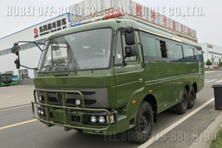 Dongfengขับเคลื่อนหกล้อรถบัสออฟโรด_6×6 รถบัสออฟโรด_24-30ที่นั่งรถบัสไฟป่า